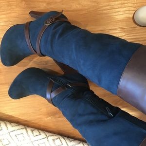 Mid-calf heeled boots